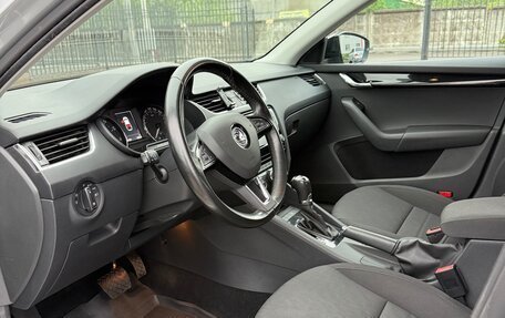 Skoda Octavia, 2017 год, 1 880 000 рублей, 5 фотография