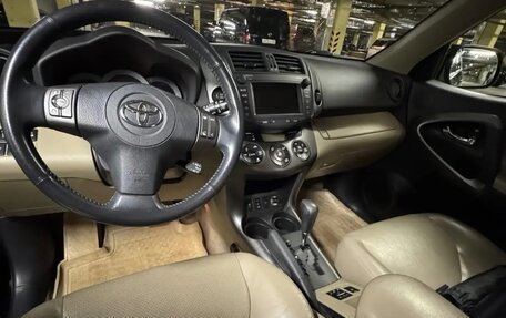 Toyota RAV4, 2011 год, 1 850 000 рублей, 6 фотография