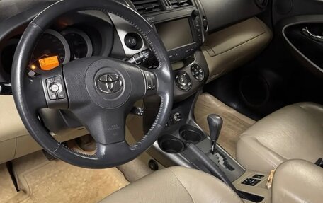 Toyota RAV4, 2011 год, 1 850 000 рублей, 5 фотография