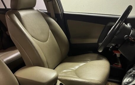 Toyota RAV4, 2011 год, 1 850 000 рублей, 8 фотография