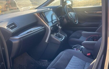 Toyota Alphard III, 2019 год, 3 100 000 рублей, 3 фотография