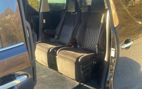 Toyota Alphard III, 2019 год, 3 100 000 рублей, 10 фотография