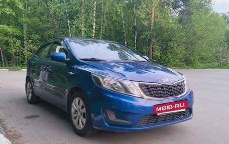KIA Rio III рестайлинг, 2011 год, 700 000 рублей, 3 фотография