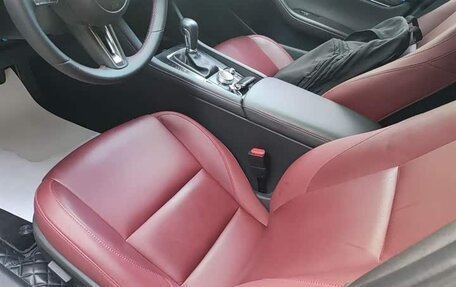 Mazda 3, 2022 год, 1 600 005 рублей, 10 фотография