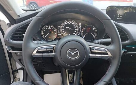 Mazda 3, 2022 год, 1 600 005 рублей, 12 фотография