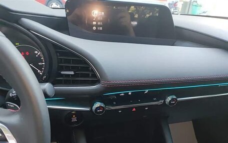 Mazda 3, 2022 год, 1 600 005 рублей, 13 фотография