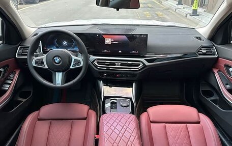 BMW 3 серия, 2022 год, 2 850 005 рублей, 11 фотография