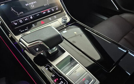 Audi A8, 2023 год, 10 300 000 рублей, 11 фотография