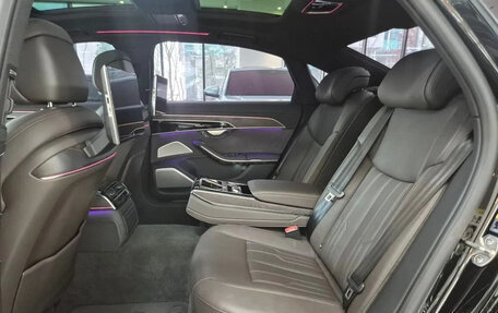 Audi A8, 2023 год, 10 300 000 рублей, 12 фотография