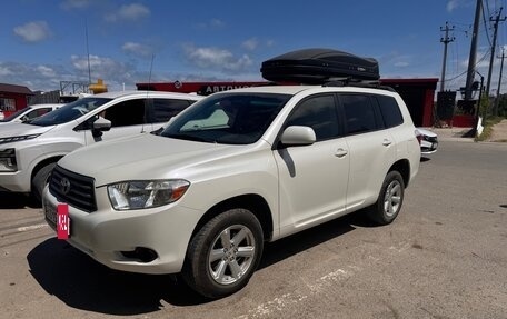 Toyota Highlander III, 2010 год, 1 600 000 рублей, 2 фотография