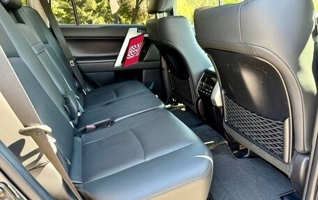 Toyota Land Cruiser Prado 150 рестайлинг 2, 2021 год, 6 699 999 рублей, 16 фотография