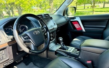 Toyota Land Cruiser Prado 150 рестайлинг 2, 2021 год, 6 699 999 рублей, 9 фотография