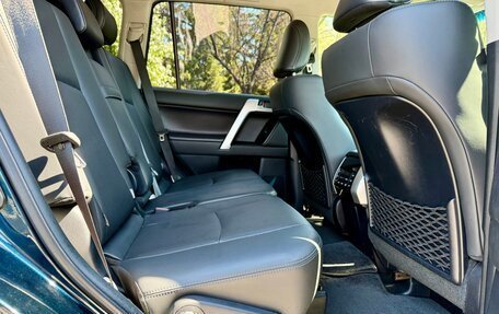 Toyota Land Cruiser Prado 150 рестайлинг 2, 2021 год, 6 699 999 рублей, 17 фотография