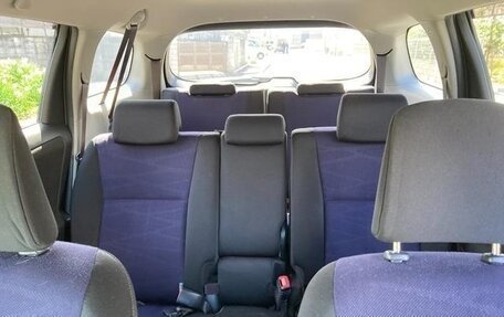 Toyota Wish II, 2012 год, 1 010 000 рублей, 17 фотография