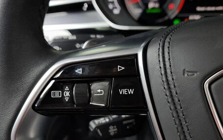 Audi A8, 2025 год, 13 300 000 рублей, 15 фотография