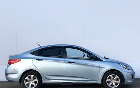 Hyundai Solaris II рестайлинг, 2012 год, 610 000 рублей, 4 фотография