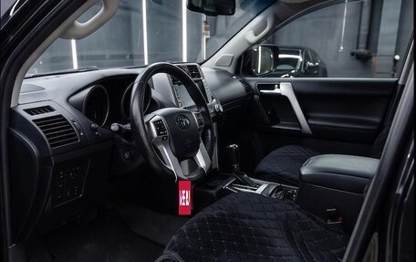 Toyota Land Cruiser Prado 150 рестайлинг 2, 2012 год, 3 100 000 рублей, 5 фотография