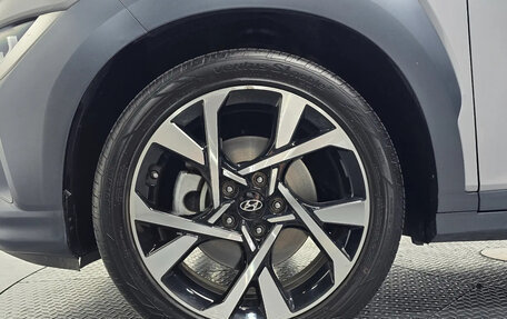 Hyundai Kona I, 2023 год, 2 963 000 рублей, 19 фотография