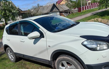 Nissan Qashqai, 2011 год, 650 000 рублей, 6 фотография
