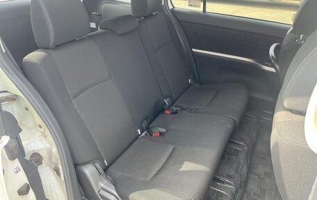 Toyota ISis I, 2012 год, 930 000 рублей, 6 фотография