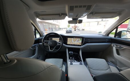 Volkswagen Touareg III, 2021 год, 7 500 000 рублей, 6 фотография