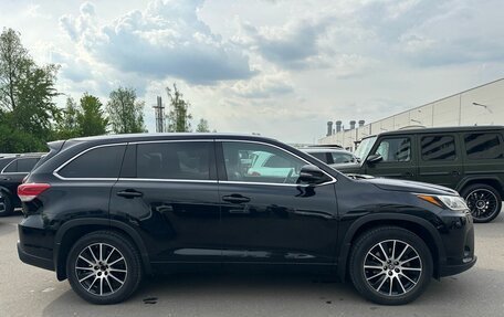 Toyota Highlander III, 2016 год, 4 070 000 рублей, 4 фотография