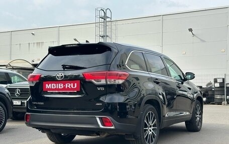 Toyota Highlander III, 2016 год, 4 070 000 рублей, 6 фотография