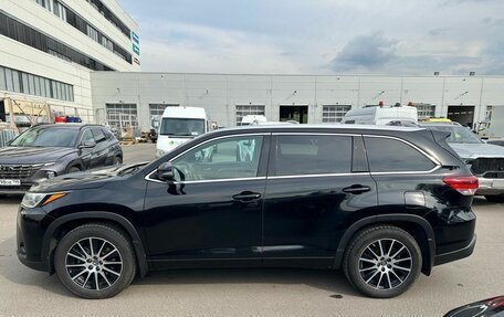 Toyota Highlander III, 2016 год, 4 070 000 рублей, 8 фотография