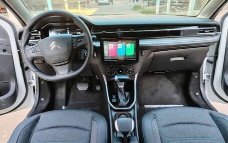 Citroen C3 III, 2023 год, 1 600 000 рублей, 11 фотография