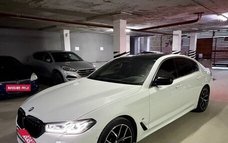 BMW 5 серия, 2020 год, 5 500 000 рублей, 10 фотография