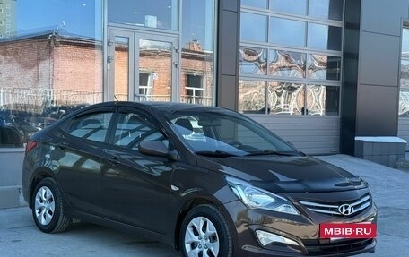 Hyundai Solaris II рестайлинг, 2015 год, 1 070 000 рублей, 3 фотография