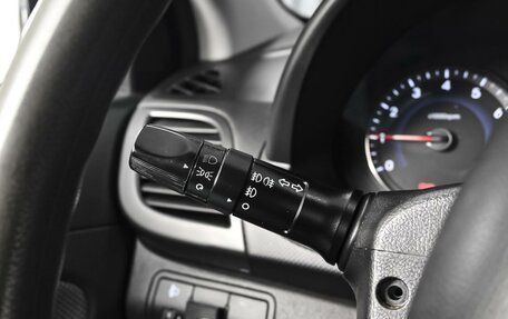 Hyundai Solaris II рестайлинг, 2012 год, 899 000 рублей, 15 фотография
