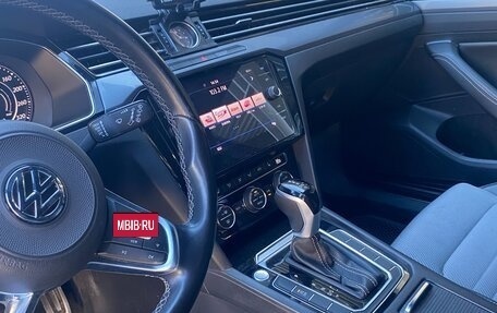 Volkswagen Passat B8 рестайлинг, 2019 год, 2 200 000 рублей, 17 фотография