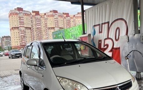 Mitsubishi Colt VI рестайлинг, 2006 год, 400 000 рублей, 1 фотография