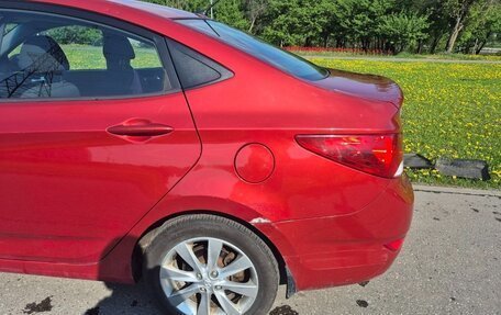 Hyundai Solaris II рестайлинг, 2011 год, 645 000 рублей, 12 фотография