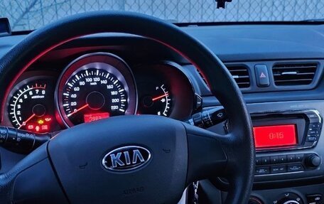 KIA Rio III рестайлинг, 2013 год, 1 100 000 рублей, 7 фотография