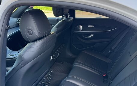Mercedes-Benz E-Класс, 2021 год, 4 560 000 рублей, 24 фотография