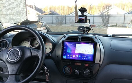 Toyota RAV4, 2003 год, 800 000 рублей, 4 фотография