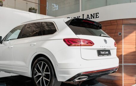 Volkswagen Touareg III, 2019 год, 4 990 000 рублей, 8 фотография