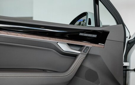 Volkswagen Touareg III, 2019 год, 4 990 000 рублей, 18 фотография