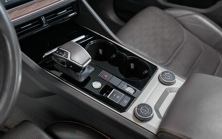Volkswagen Touareg III, 2019 год, 4 990 000 рублей, 16 фотография