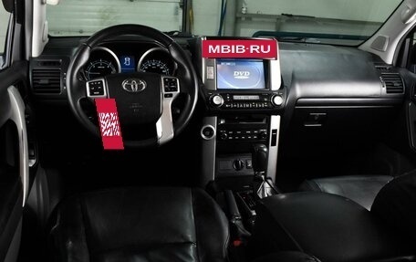 Toyota Land Cruiser Prado 150 рестайлинг 2, 2011 год, 2 999 000 рублей, 6 фотография