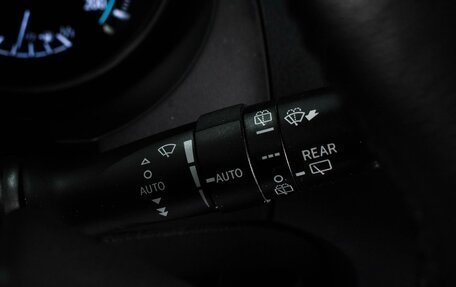 Toyota Land Cruiser Prado 150 рестайлинг 2, 2011 год, 2 999 000 рублей, 19 фотография