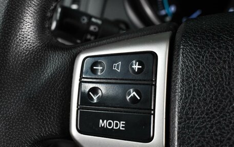 Toyota Land Cruiser Prado 150 рестайлинг 2, 2011 год, 2 999 000 рублей, 16 фотография