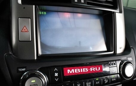 Toyota Land Cruiser Prado 150 рестайлинг 2, 2011 год, 2 999 000 рублей, 12 фотография