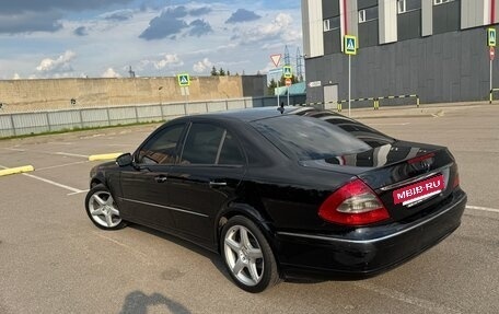 Mercedes-Benz E-Класс, 2007 год, 890 000 рублей, 10 фотография