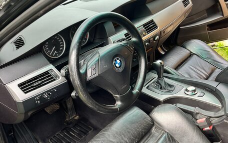 BMW 5 серия, 2004 год, 750 000 рублей, 6 фотография