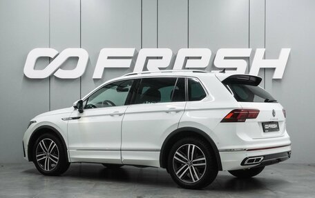 Volkswagen Tiguan II, 2021 год, 2 347 000 рублей, 2 фотография