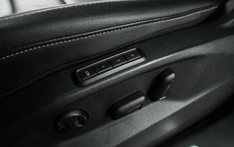 Volkswagen Tiguan II, 2021 год, 2 347 000 рублей, 13 фотография