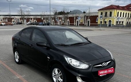 Hyundai Solaris II рестайлинг, 2011 год, 515 000 рублей, 6 фотография